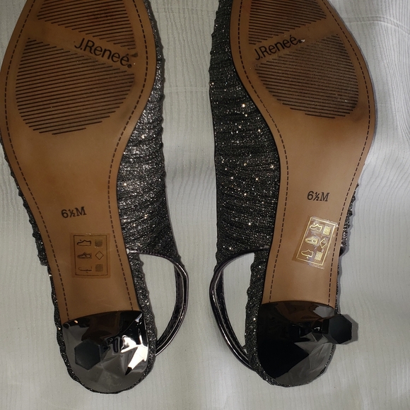 J.Reneé Batista Sophisticated Silver Slingback Heels with Textured Design,New - Picture 2 of 8